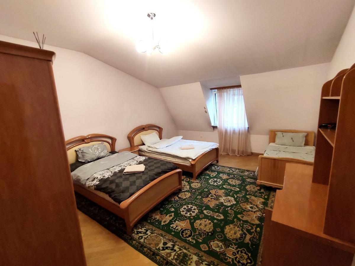 يريفان Amigo Guest House المظهر الخارجي الصورة