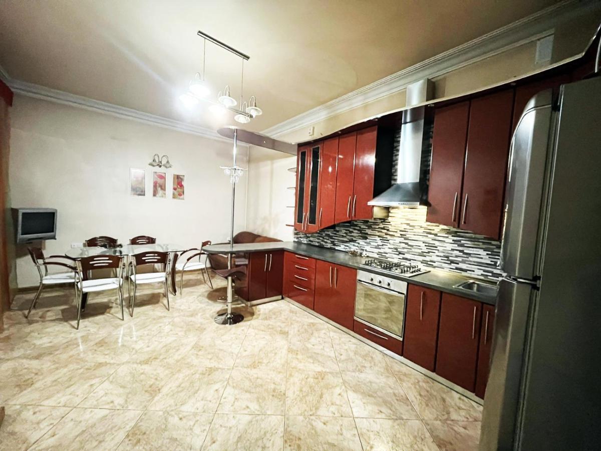 يريفان Amigo Guest House المظهر الخارجي الصورة