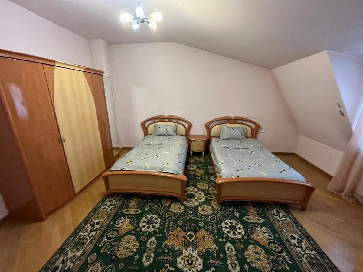 يريفان Amigo Guest House المظهر الخارجي الصورة