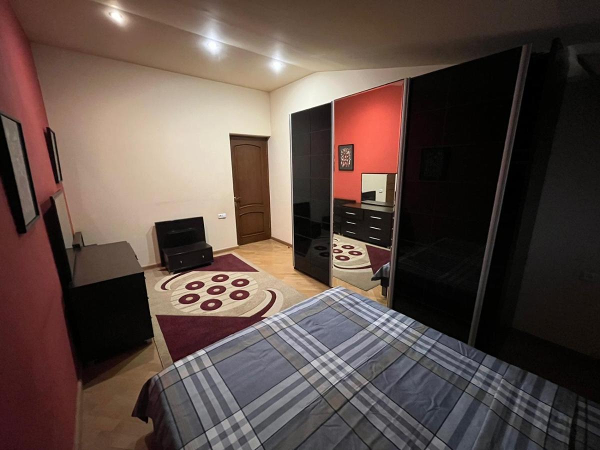 يريفان Amigo Guest House المظهر الخارجي الصورة