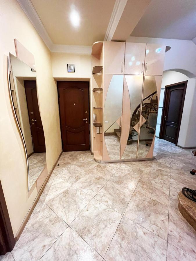 يريفان Amigo Guest House المظهر الخارجي الصورة