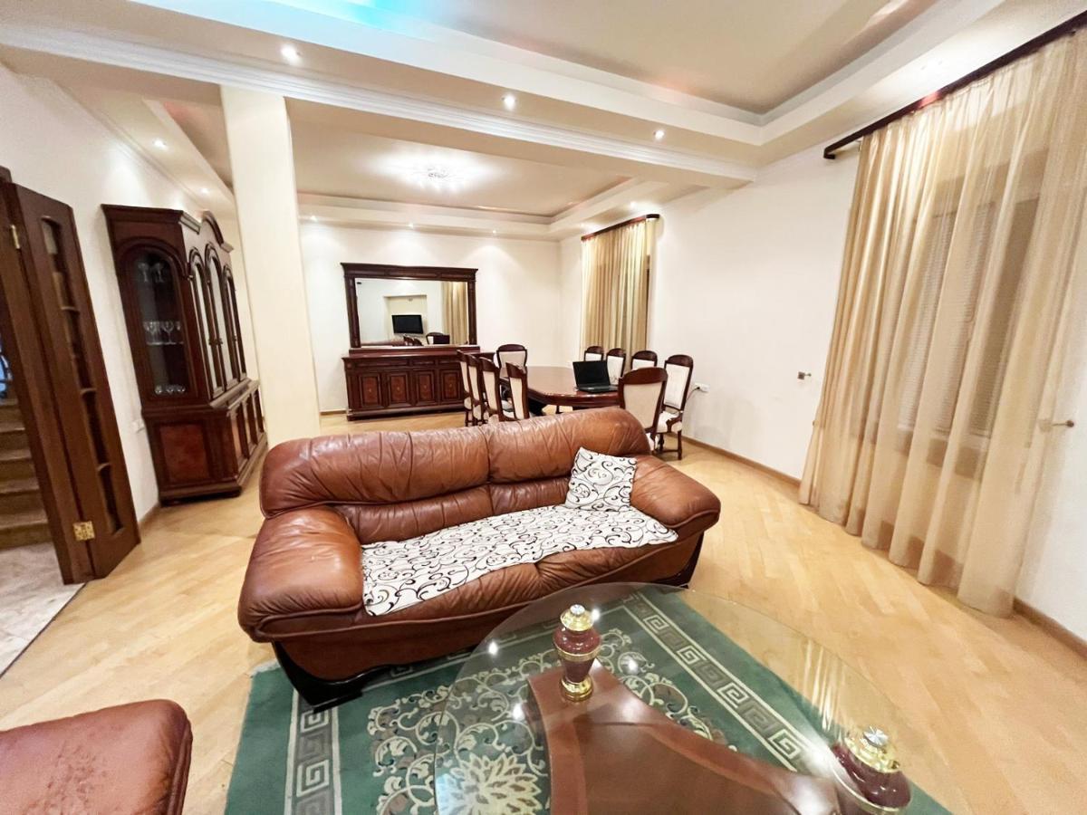 يريفان Amigo Guest House المظهر الخارجي الصورة